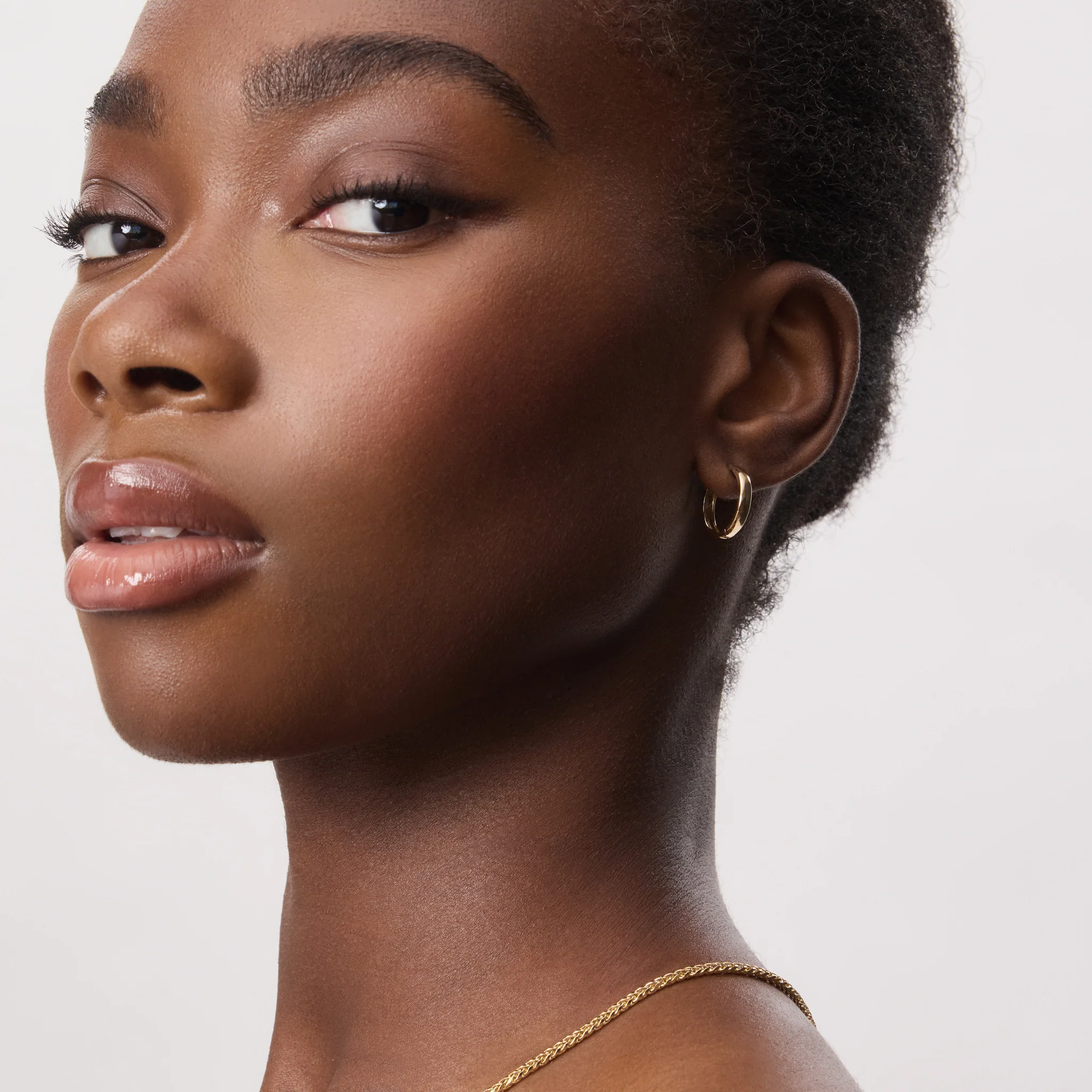10k Hoop Earrings - Image 7